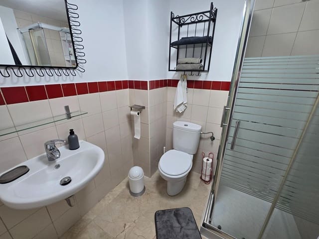 Appartement de 2 chambres à louer à Puerto Rico, Mogán avec piscine - 1 500 € (Ref: 9729320)