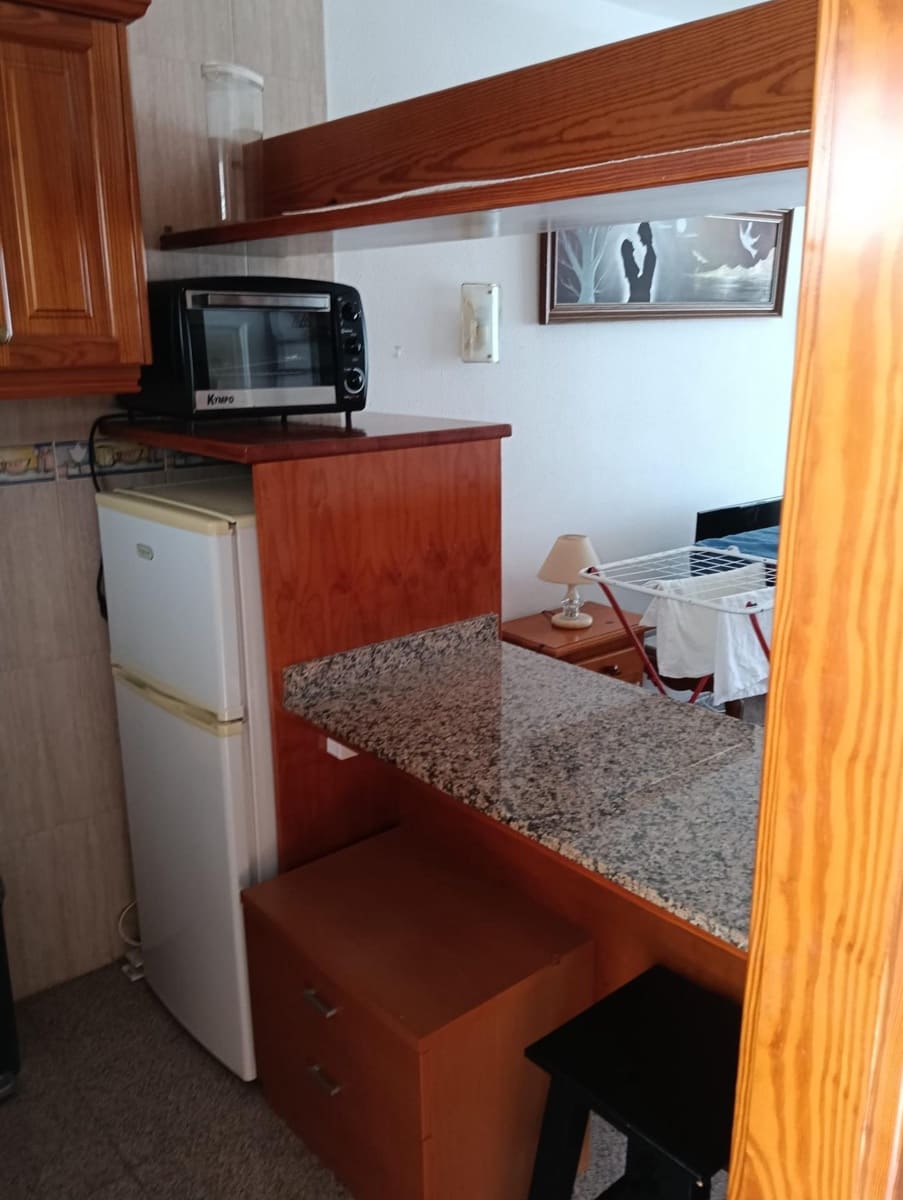 Apartamento de 1 habitación en Playa del Inglés en alquiler con piscina - 850 € (Ref: 9744128)