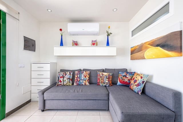 2 makuuhuone Bungalow myytävänä paikassa Maspalomas, San Bartolomé de Tirajana mukana uima-altaan - 319 000 € (Ref: 9758938)