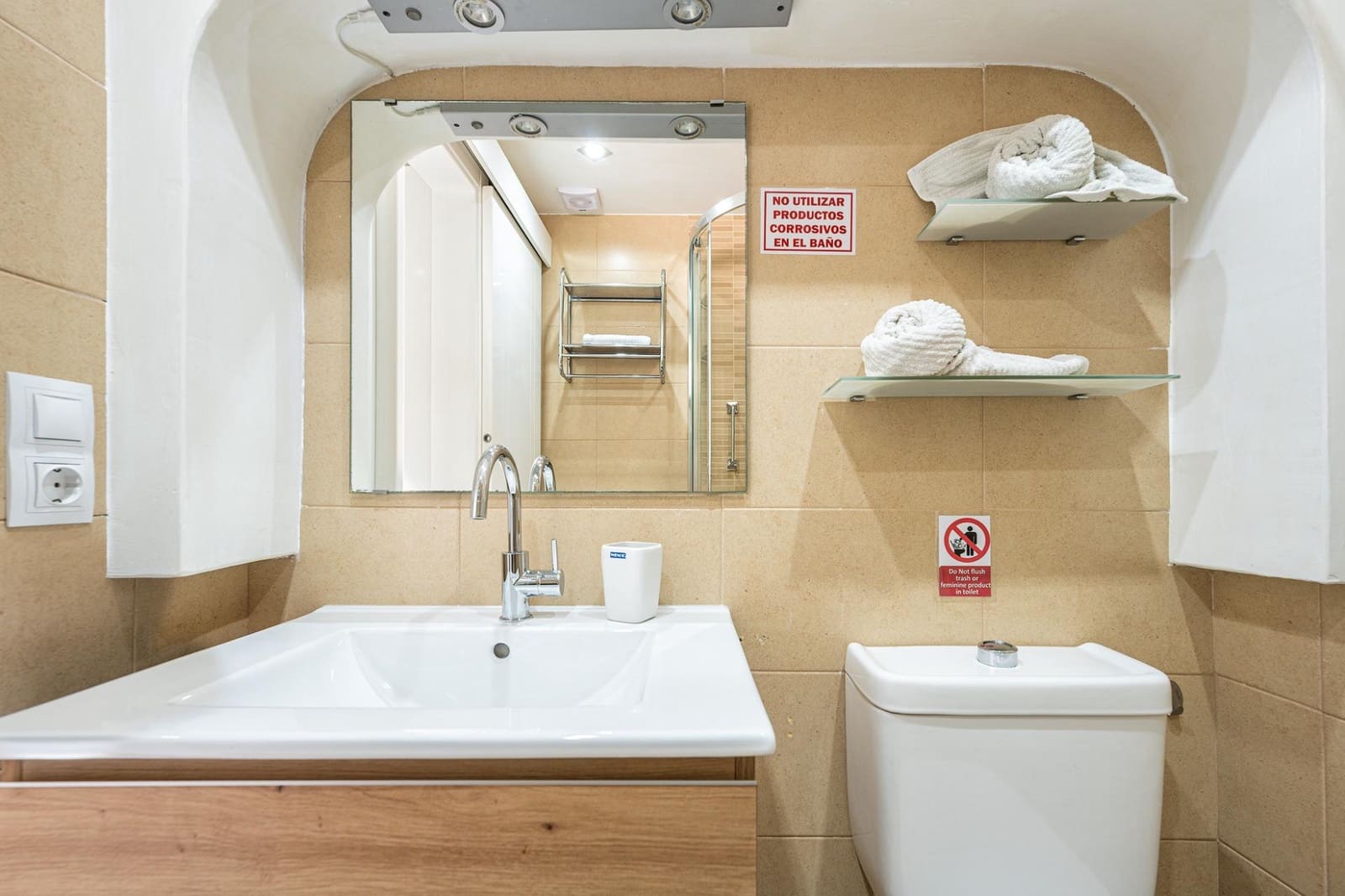 2 makuuhuone Bungalow myytävänä paikassa Maspalomas mukana uima-altaan - 319 000 € (Ref: 9758938)