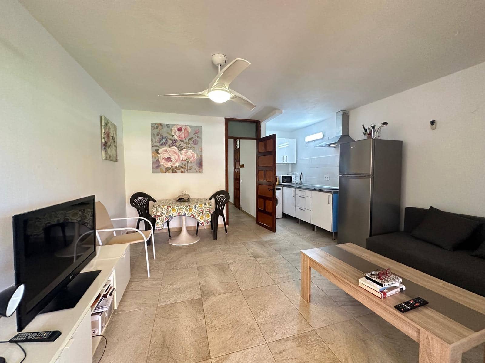 1 bedroom Apartment for rent in San Agustin with pool - € 1,200 (Ref: 9758939)