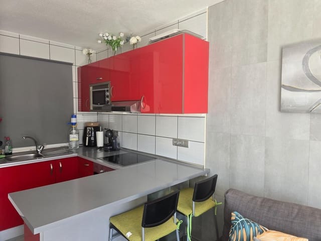 1 soveværelse Lejlighed til leje i Puerto Rico, Mogán med swimmingpool - € 800 (Ref: 9761954)