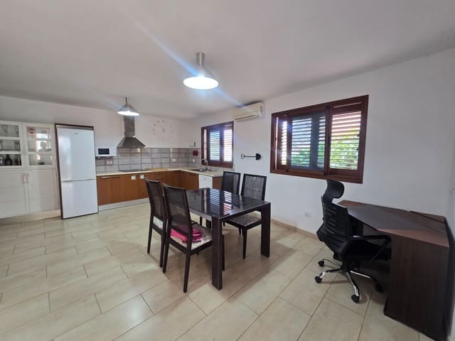 2 sovrum Bungalow att hyra i Puerto Rico, Mogán - 1 300 € (Ref: 9765124)