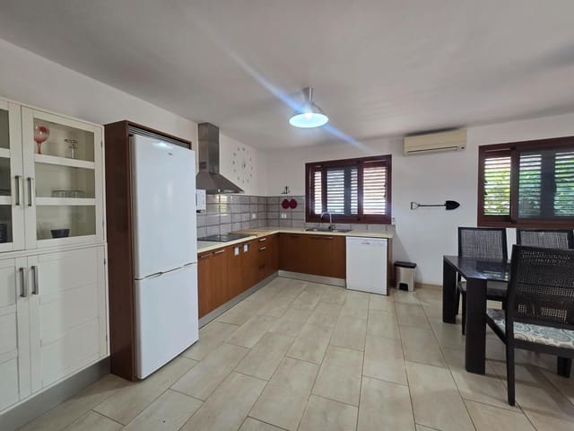 2 soveværelse Bungalow til leje i Puerto Rico, Mogán - € 1.300 (Ref: 9765124)