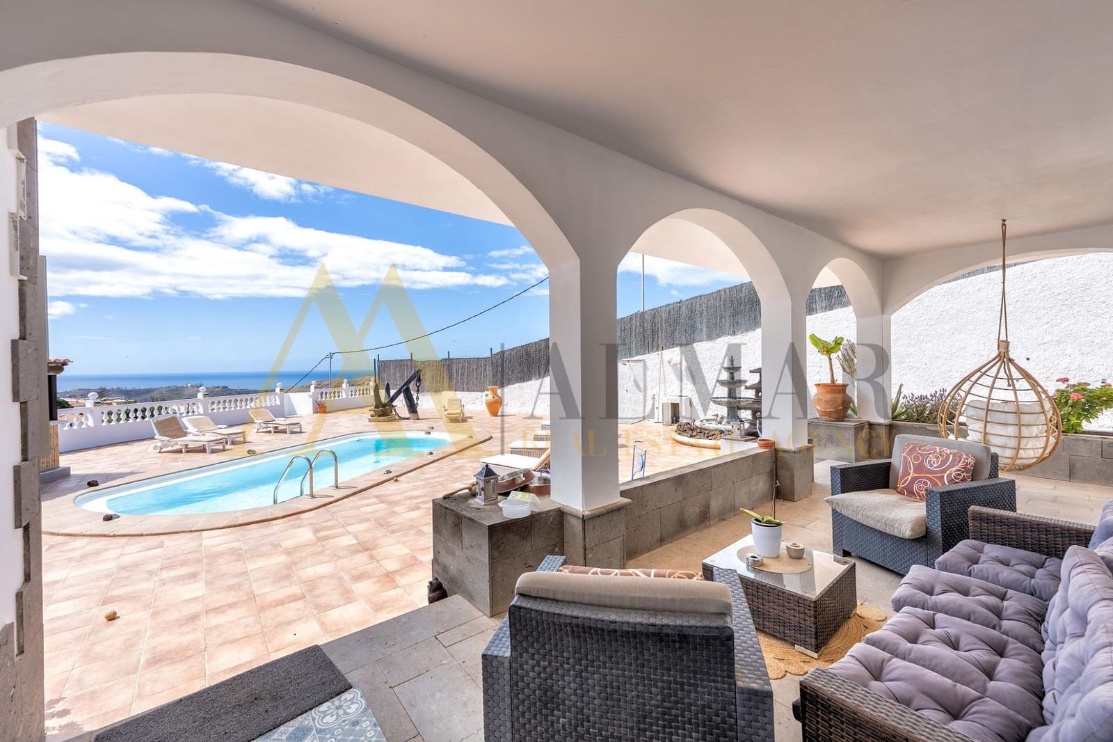 4 sypialnia Willa na sprzedaż w El Salobre z basenem garażem - 1 500 000 € (Ref: 9778089)