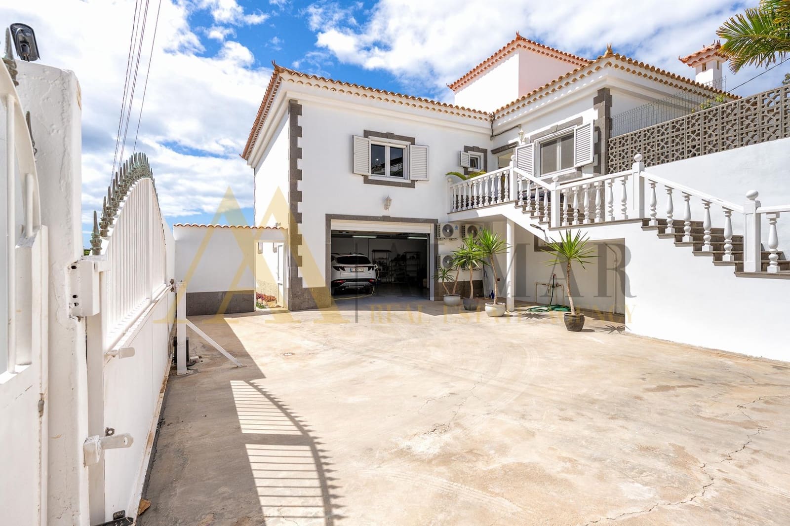 4 sypialnia Willa na sprzedaż w El Salobre z basenem garażem - 1 500 000 € (Ref: 9778089)