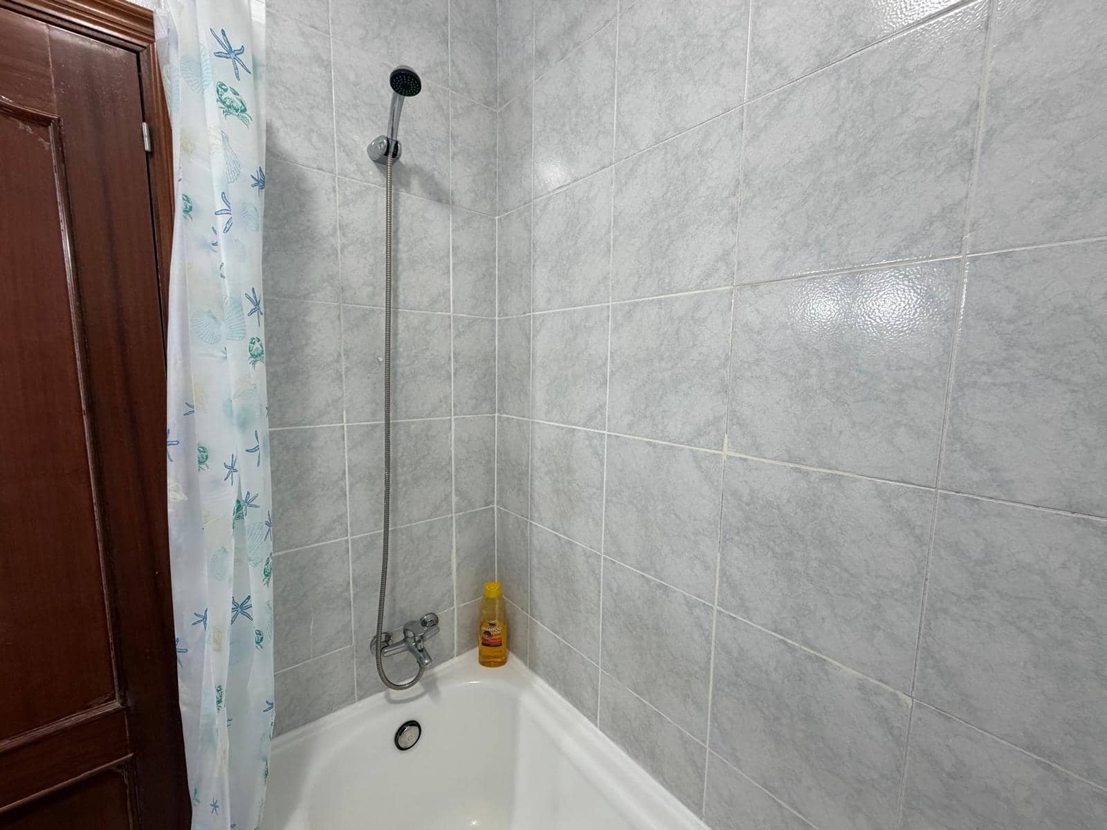 2 makuuhuone Huoneisto vuokrattavana paikassa Playa del Ingles mukana uima-altaan - 1 400 € (Ref: 9783602)