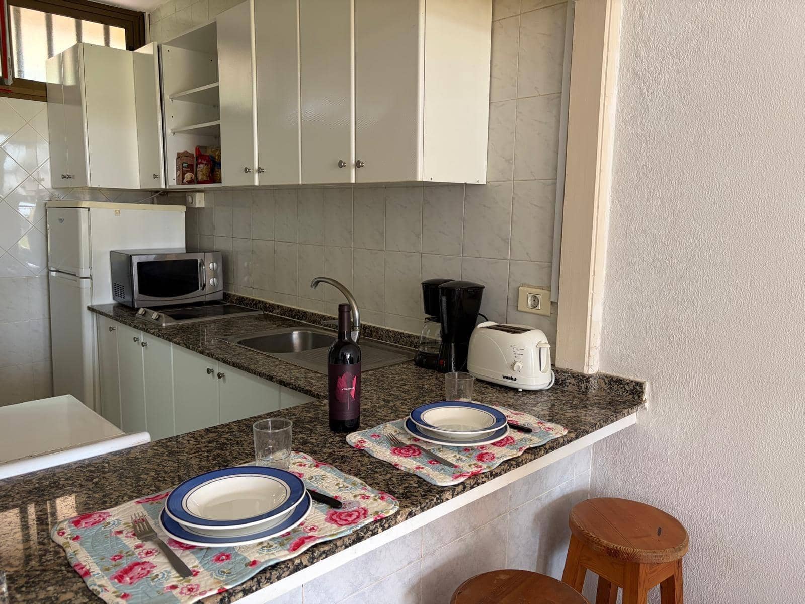 2 makuuhuone Huoneisto vuokrattavana paikassa Playa del Ingles mukana uima-altaan - 1 400 € (Ref: 9783602)