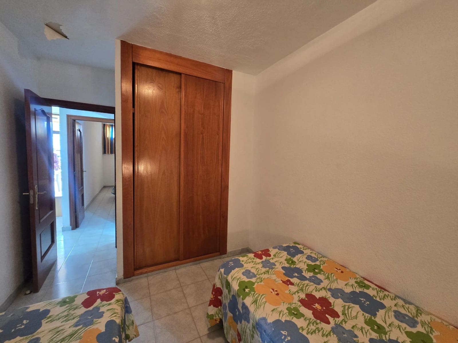 2 makuuhuone Huoneisto vuokrattavana paikassa Playa del Ingles mukana uima-altaan - 1 400 € (Ref: 9783602)