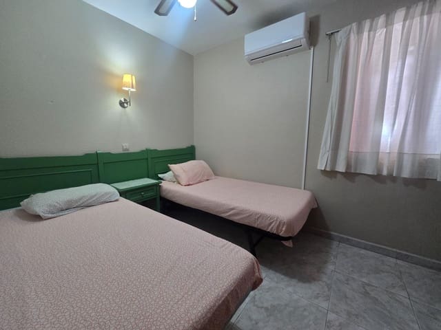 2 Zimmer Bungalow zu vermieten in Puerto Rico, Mogán mit Pool - 1.300 € (Ref: 9797063)