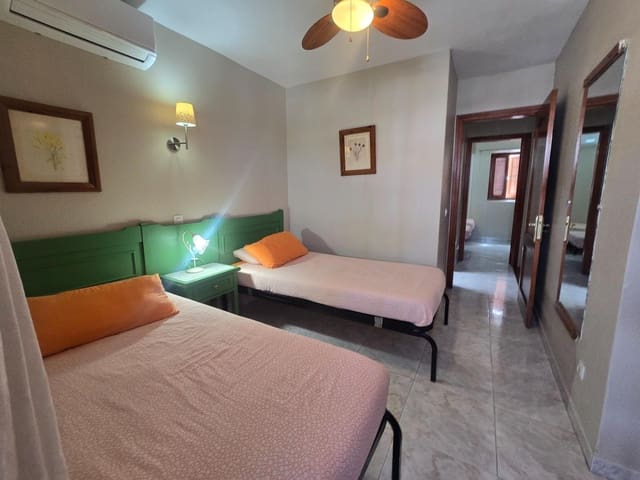 2 Zimmer Bungalow zu vermieten in Puerto Rico, Mogán mit Pool - 1.300 € (Ref: 9797063)