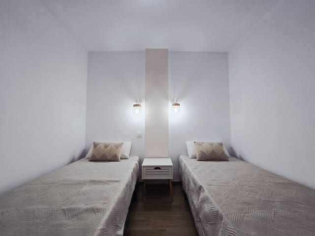 1 makuuhuone Yksiö vuokrattavana paikassa Playa del Inglés, San Bartolomé de Tirajana mukana uima-altaan - 1 200 € (Ref: 9800627)