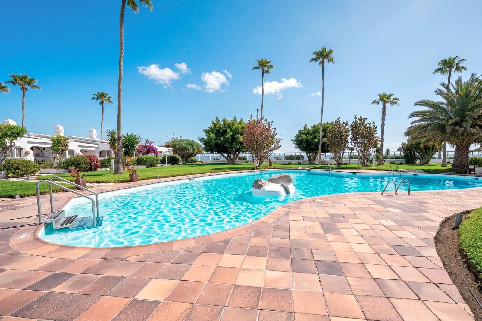 1 quarto Bungalow para venda em Playa del Ingles com piscina - 259 000 € (Ref: 9815832)