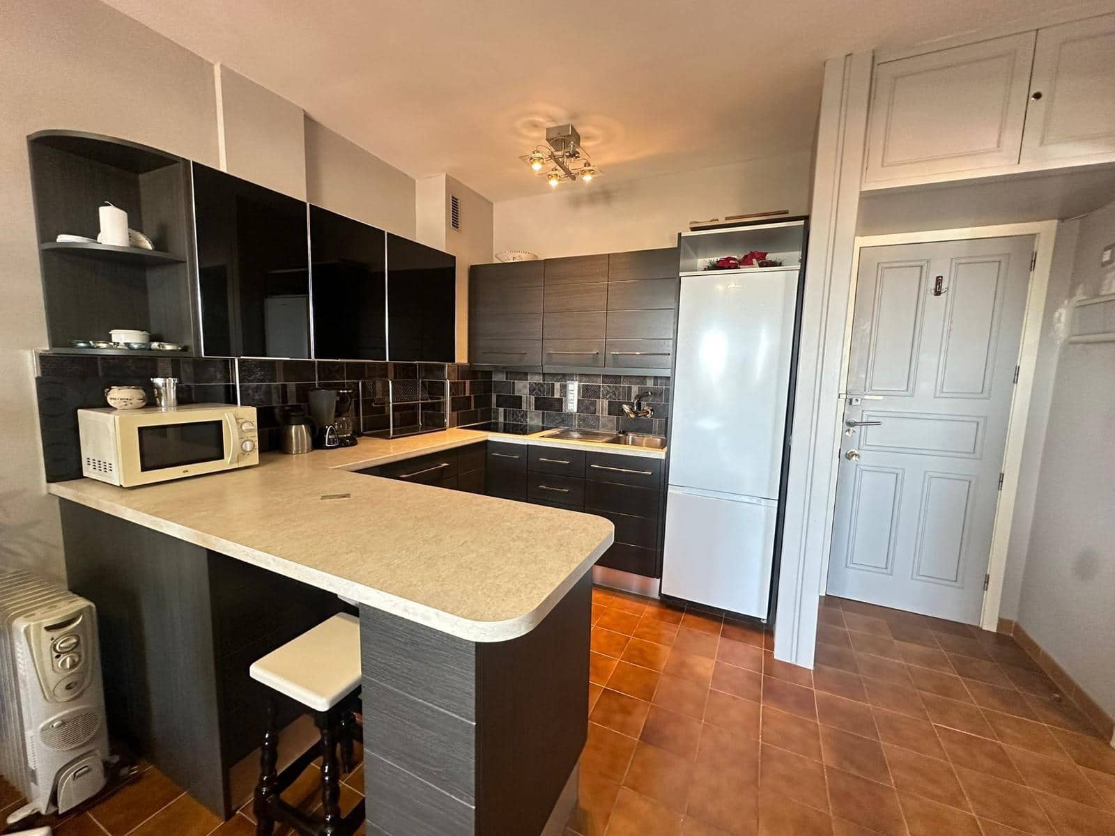 1 bedroom Apartment for sale in Playa del Ingles with pool - € 249,000 (Ref: 9833631)