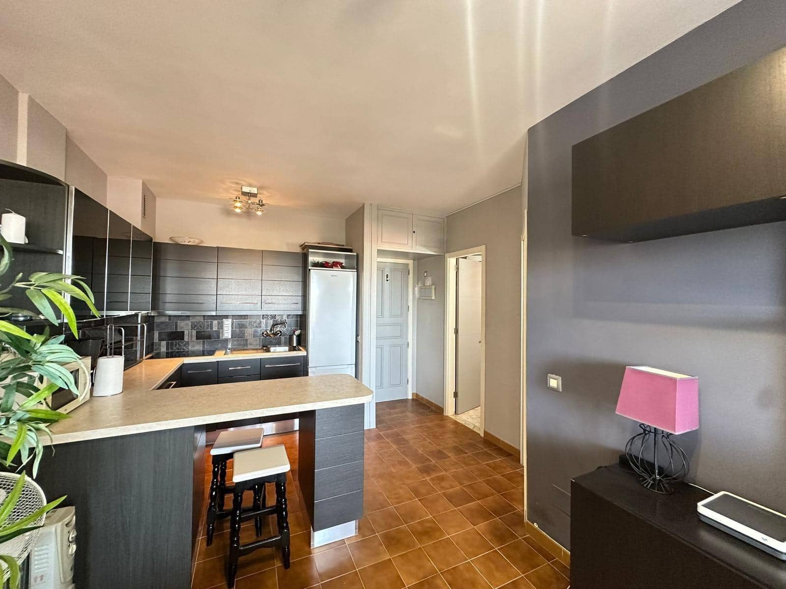 1 bedroom Apartment for sale in Playa del Ingles with pool - € 249,000 (Ref: 9833631)