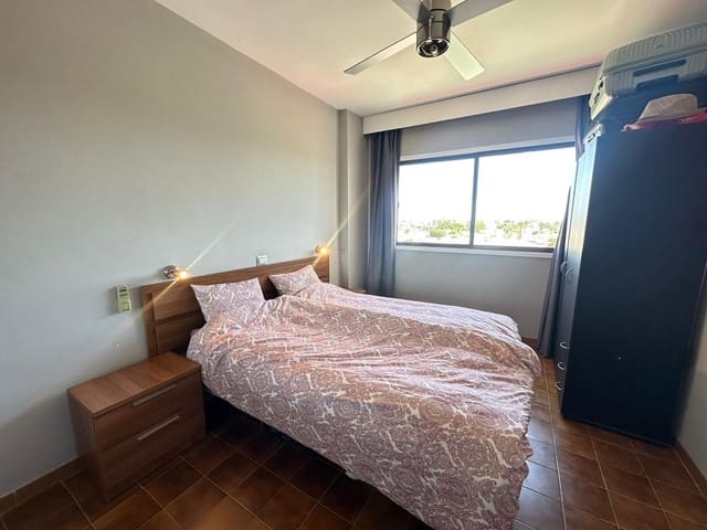 1 bedroom Apartment for sale in Playa del Inglés, San Bartolomé de Tirajana with pool - € 249,000 (Ref: 9833631)