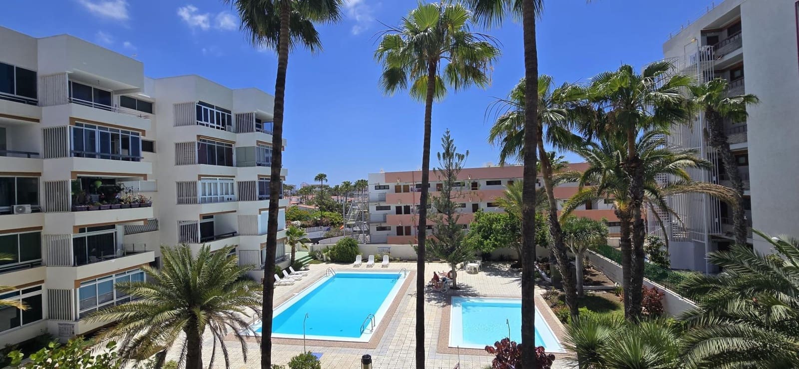 1 soveværelse Lejlighed til salg i Playa del Ingles med swimmingpool - € 295.000 (Ref: 9855436)
