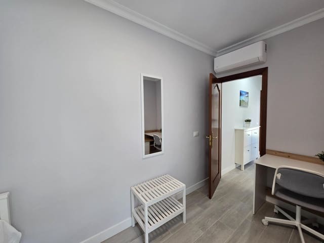 Apartamento de 2 habitaciones en Puerto Rico, Mogán en alquiler con piscina garaje - 1.500 € (Ref: 9861854)