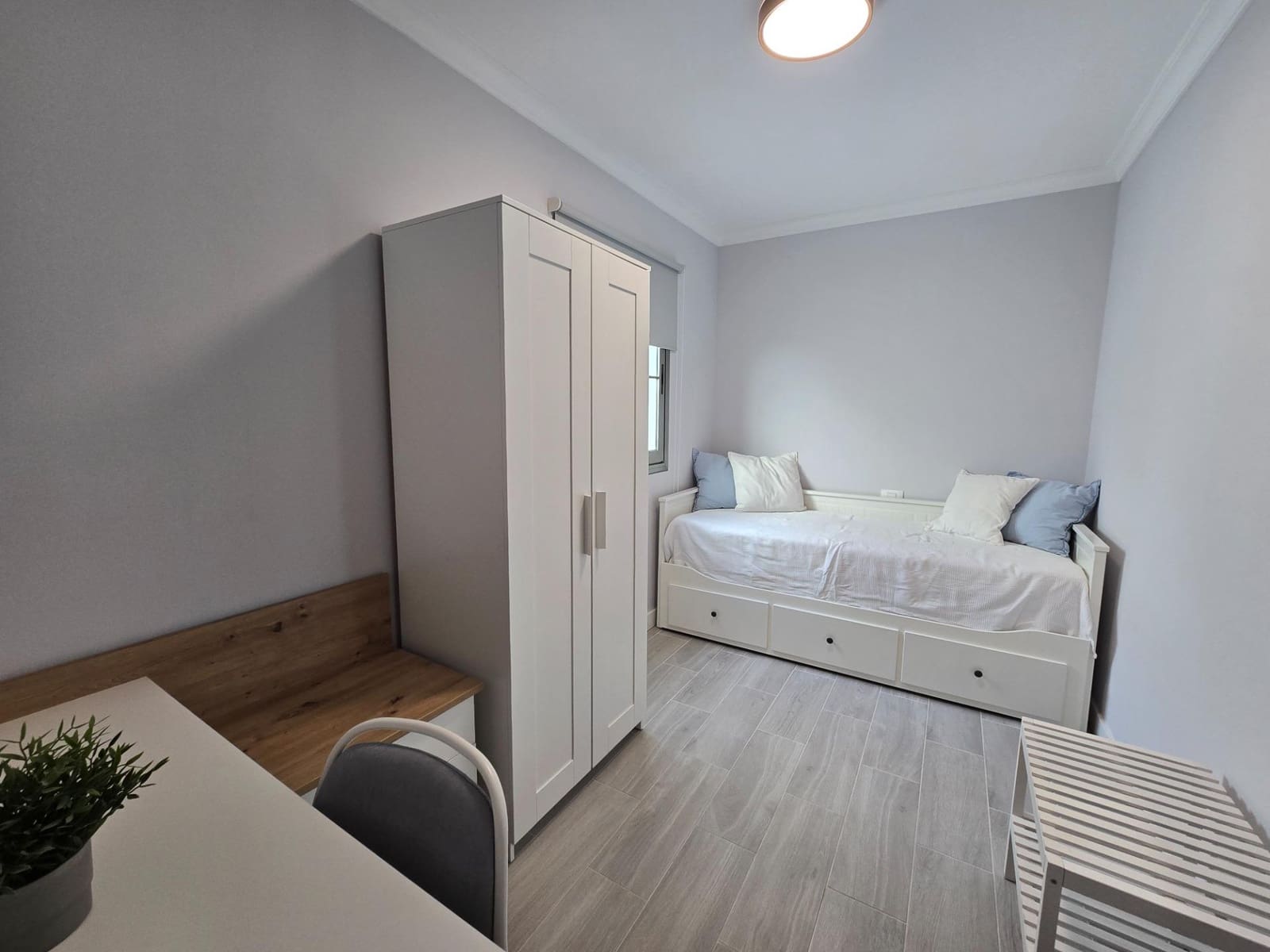 Apartamento de 2 habitaciones en Puerto Rico en alquiler con piscina garaje - 1.500 € (Ref: 9861854)