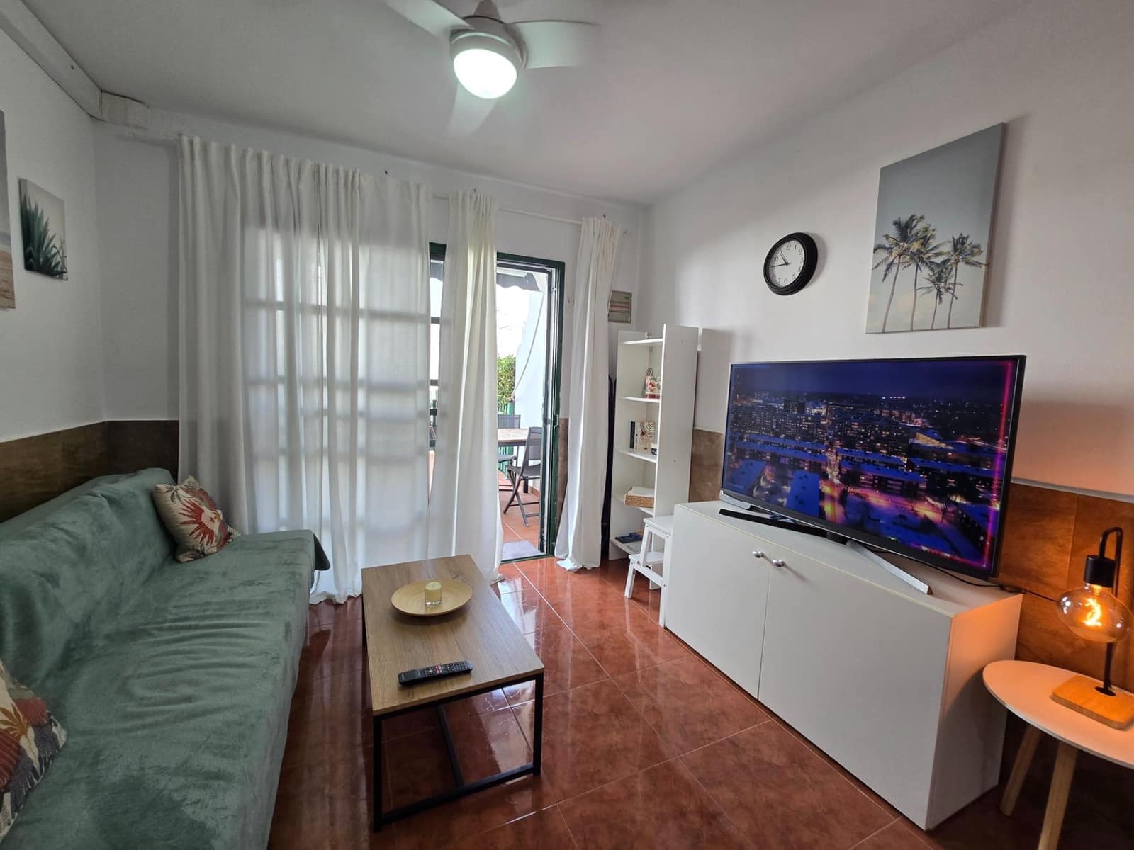 1 makuuhuone Huoneisto vuokrattavana paikassa Maspalomas mukana uima-altaan - 1 050 € (Ref: 9865160)