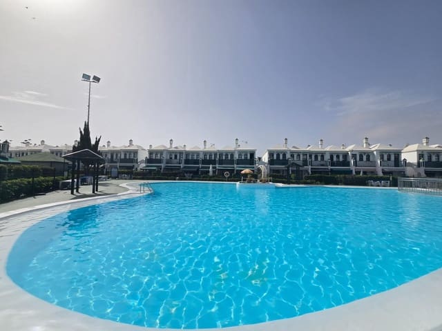 1 makuuhuone Huoneisto vuokrattavana paikassa Maspalomas, San Bartolomé de Tirajana mukana uima-altaan - 1 050 € (Ref: 9865160)
