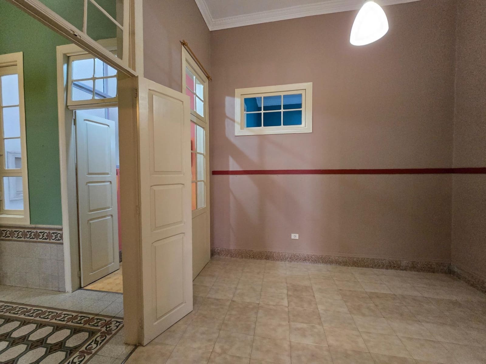 Appartement de 3 chambres à louer à Las Palmas de Gran Canaria - 1 100 € (Ref: 9913152)