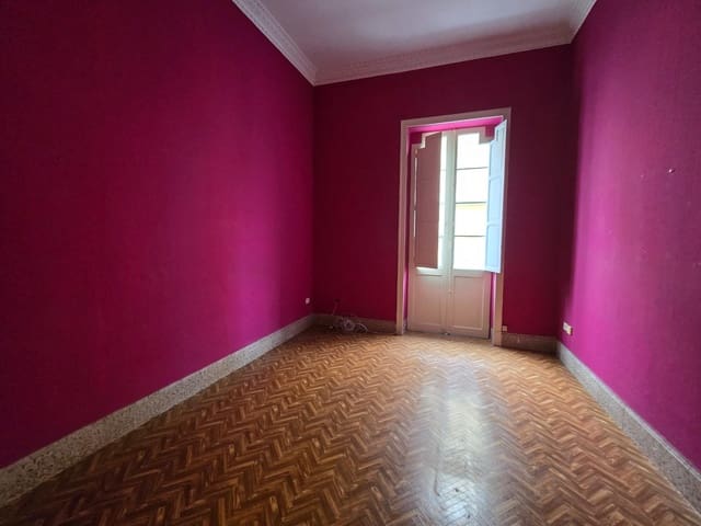 Appartement de 3 chambres à louer à Centro, Las Palmas de Gran Canaria - 1 100 € (Ref: 9913152)