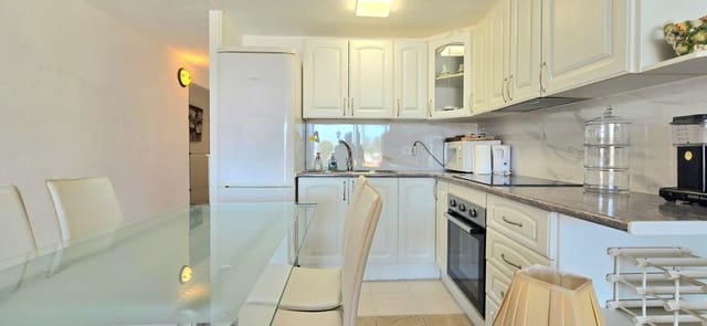 1 slaapkamer Appartement te huur in Playa del Inglés, San Bartolomé de Tirajana met zwembad garage - € 1.300 (Ref: 9913153)
