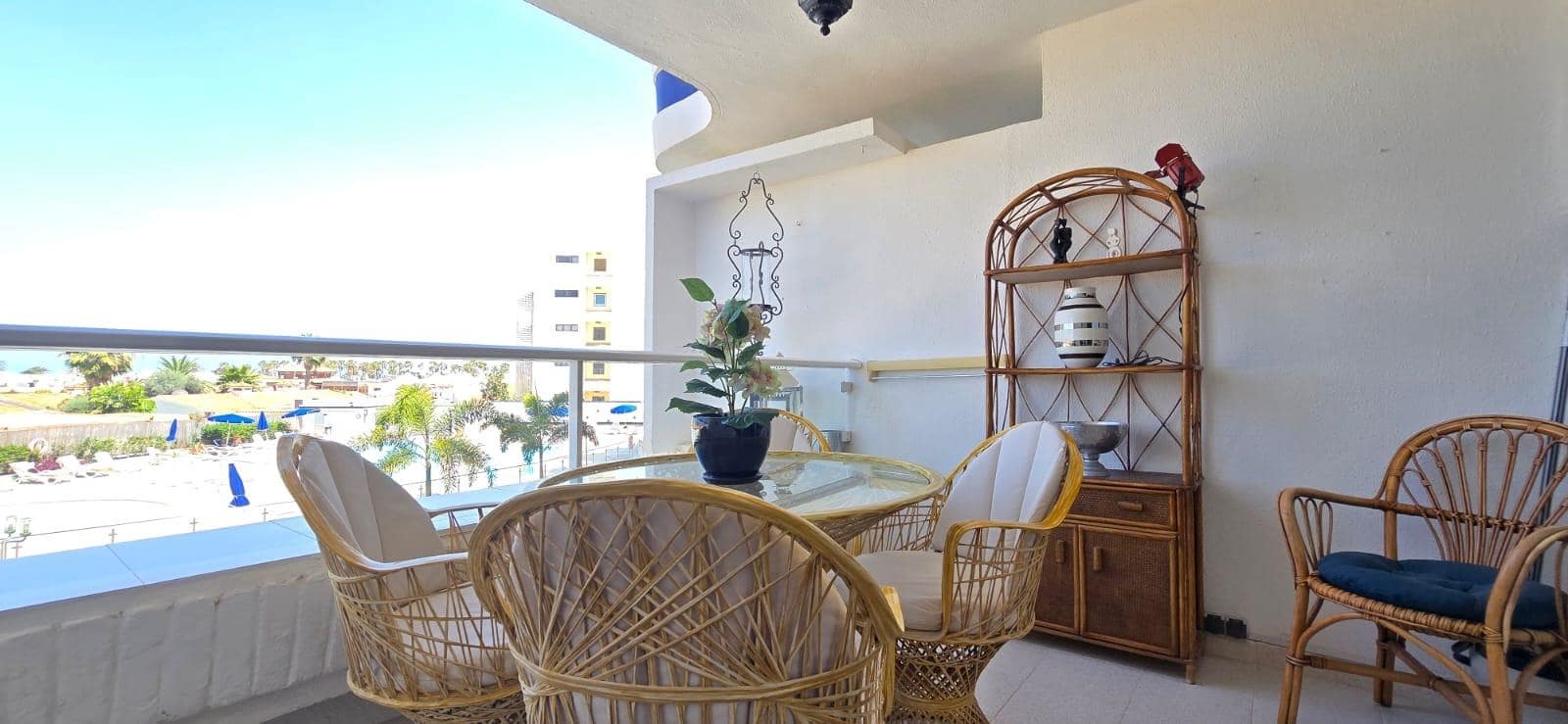 1 slaapkamer Appartement te huur in Playa del Ingles met zwembad garage - € 1.300 (Ref: 9913153)
