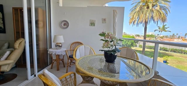 1 slaapkamer Appartement te huur in Playa del Inglés, San Bartolomé de Tirajana met zwembad garage - € 1.300 (Ref: 9913153)