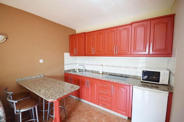 Appartement de 1 chambre à louer à Puerto Rico, Mogán avec piscine - 900 € (Ref: 9939949)