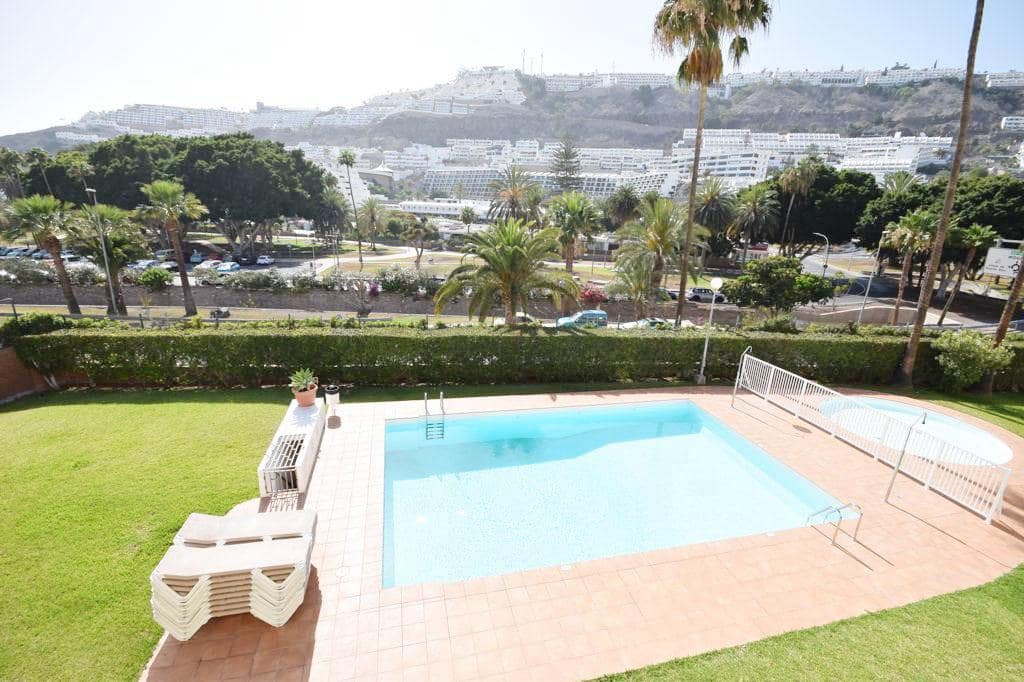 Appartement de 1 chambre à louer à Puerto Rico avec piscine - 900 € (Ref: 9939949)