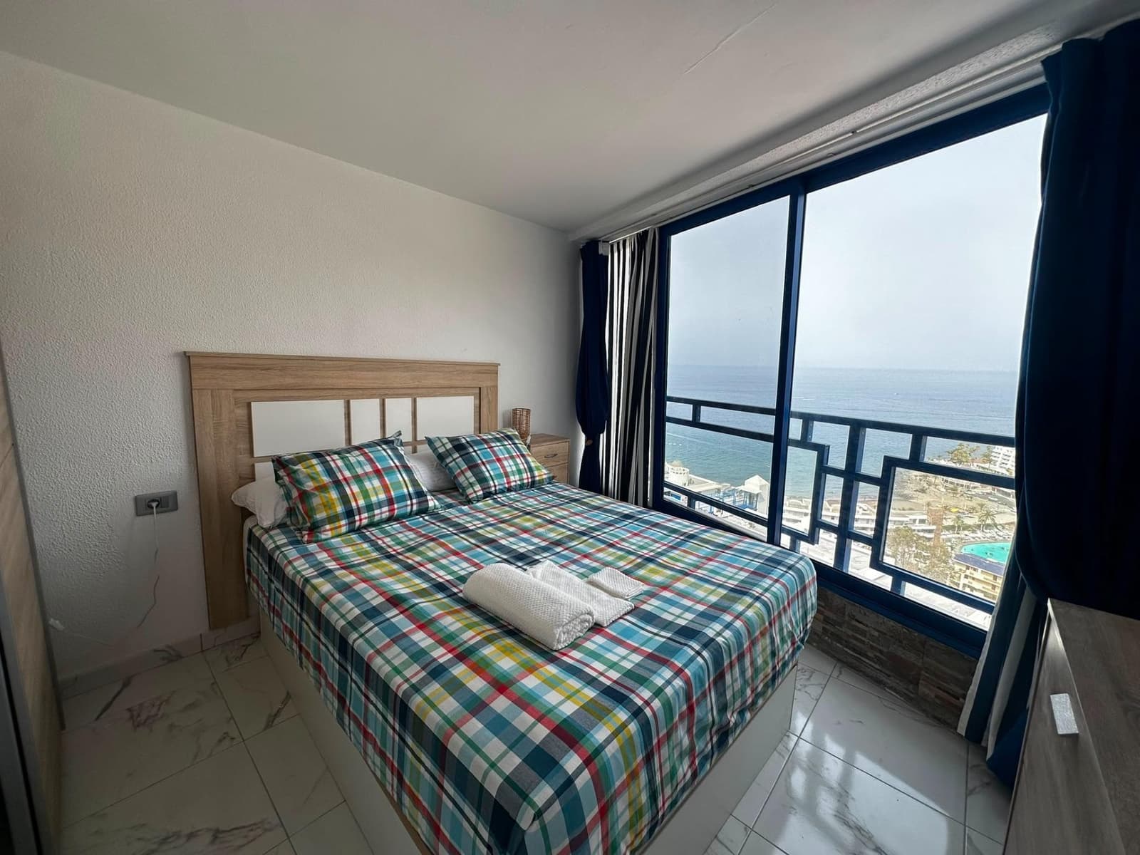 2 bedroom Apartment for rent in Mogan with pool - € 1,500 (Ref: 9939950)
