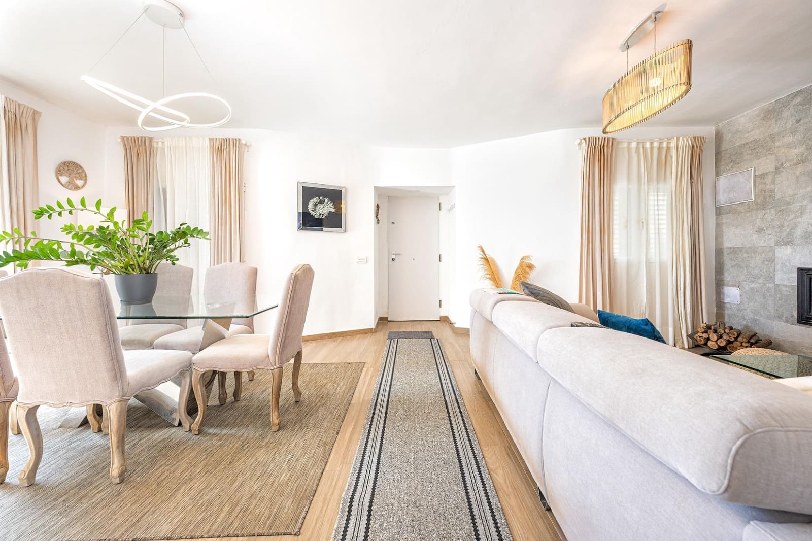 3 bedroom Villa for sale in Las Palmas de Gran Canaria with garage - € 425,000 (Ref: 9945701)