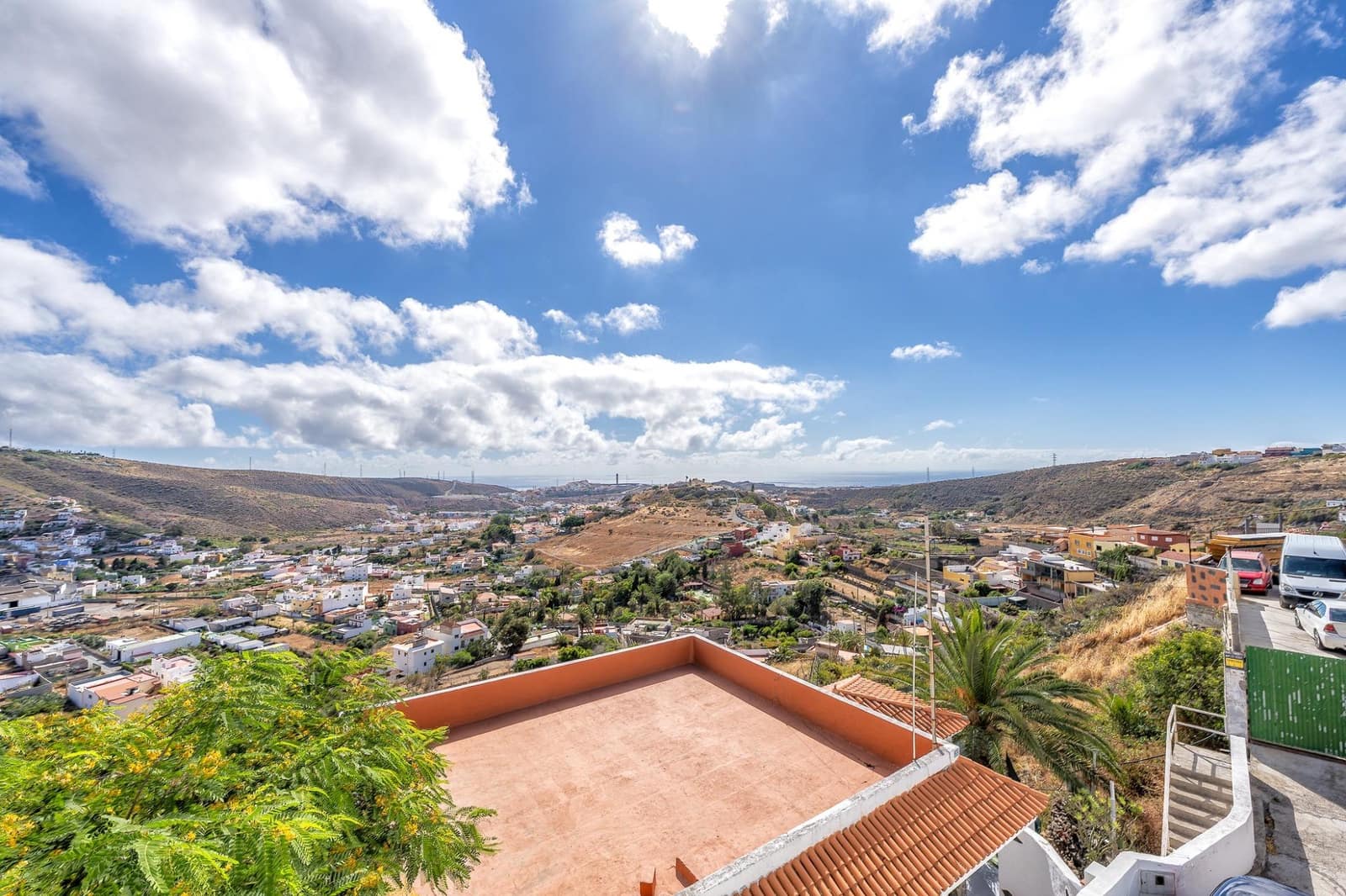 3 bedroom Villa for sale in Las Palmas de Gran Canaria with garage - € 425,000 (Ref: 9945701)