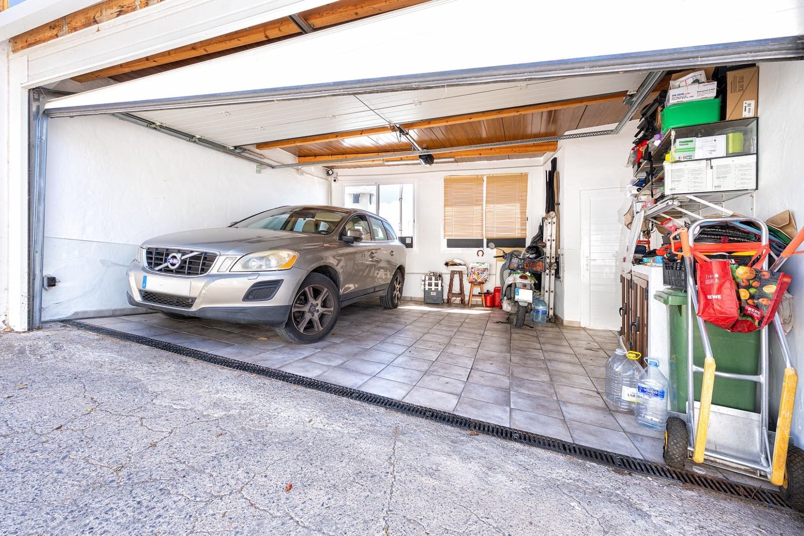 3 bedroom Villa for sale in Las Palmas de Gran Canaria with garage - € 425,000 (Ref: 9945701)