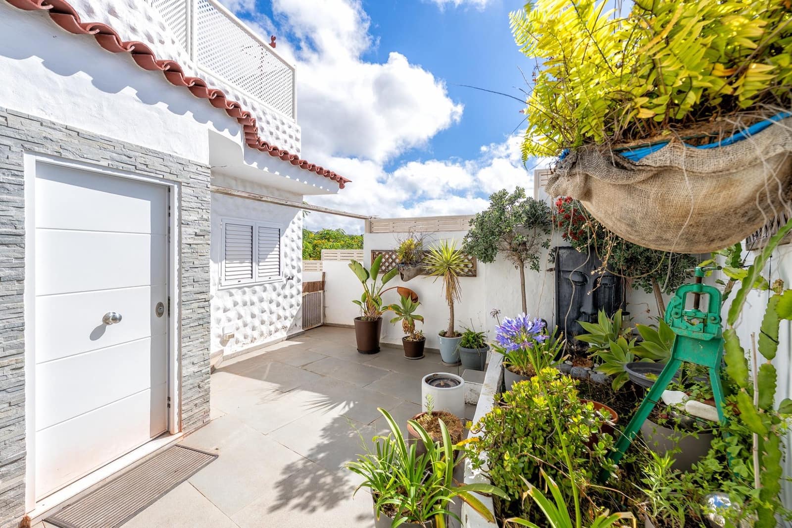 3 bedroom Villa for sale in Las Palmas de Gran Canaria with garage - € 425,000 (Ref: 9945701)