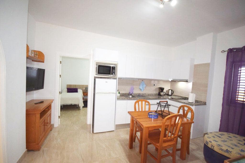 1 quarto Apartamento para arrendar em Cruce de Arinaga - 850 € (Ref: 9949764)