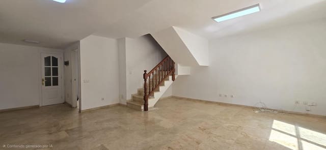2 soveværelse Rækkehus til salg i San Bartolomé de Tirajana med garage - € 379.000 (Ref: 9949765)
