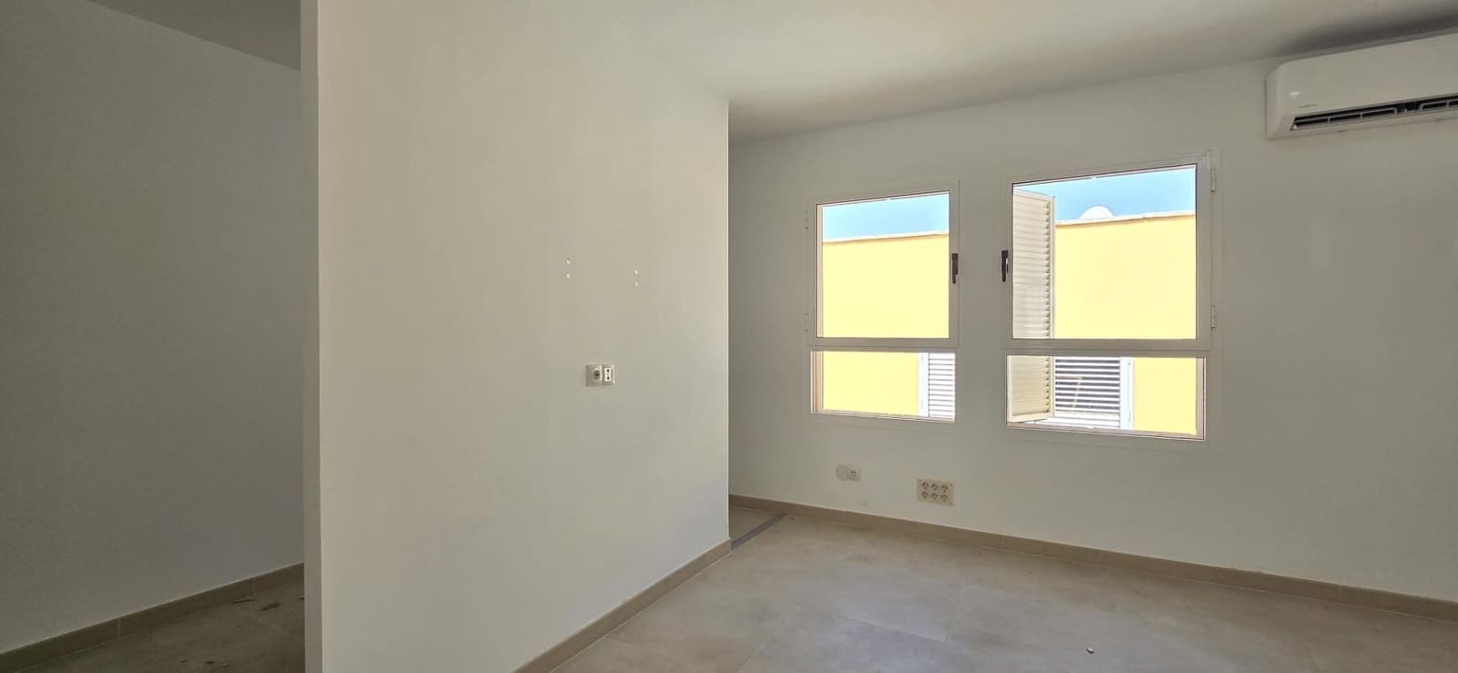 2 soveværelse Rækkehus til salg i San Bartolome de Tirajana med garage - € 379.000 (Ref: 9949765)