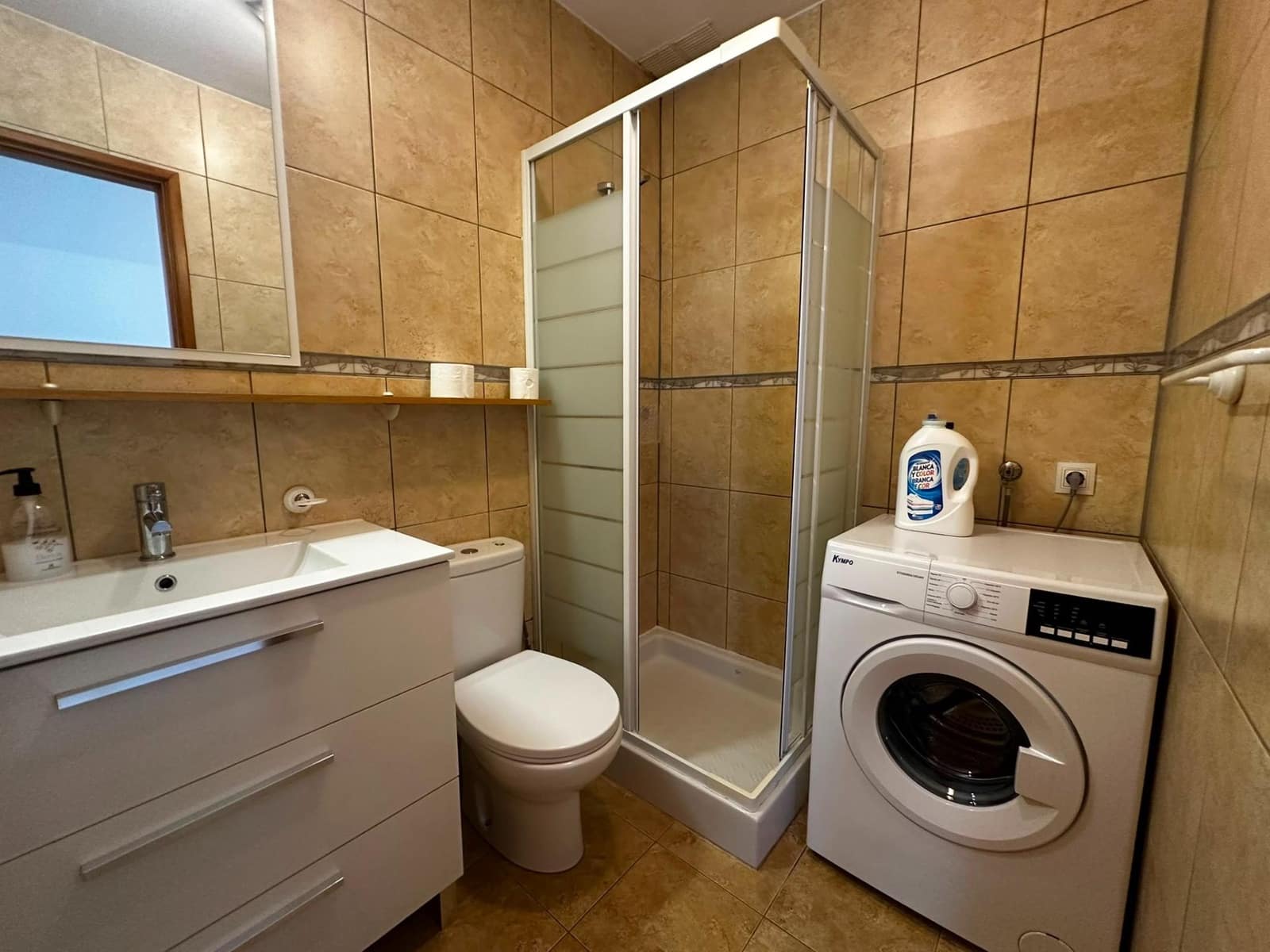 1 bedroom Apartment for rent in San Bartolome de Tirajana with pool - € 950 (Ref: 9957958)