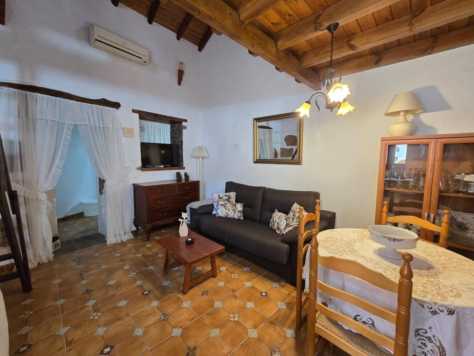 1 bedroom Finca/Country House for rent in Santa Lucia de Tirajana - € 500 (Ref: 9973312)
