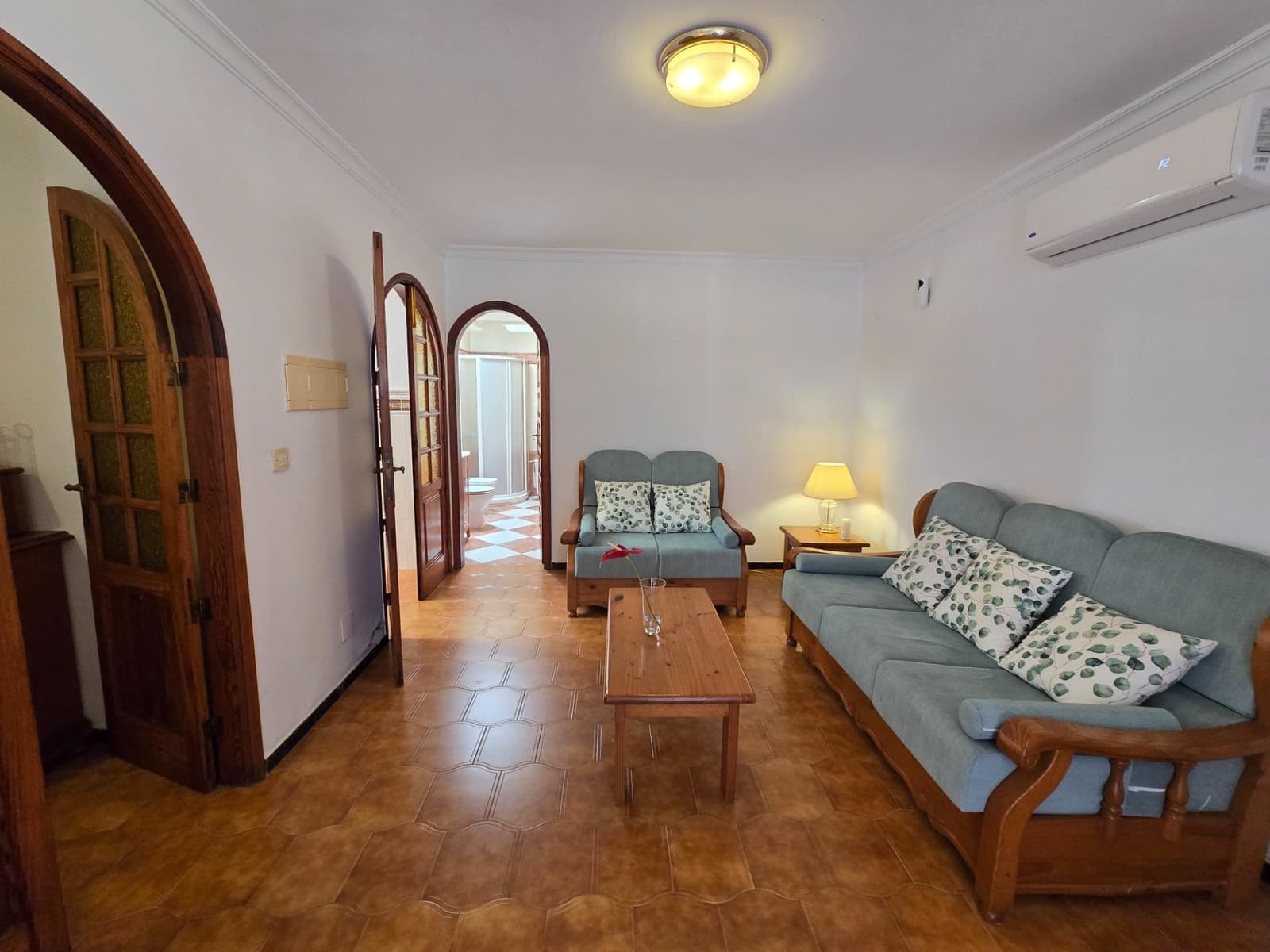 Bungalow de 2 habitaciones en Playa del Inglés en alquiler con piscina - 1.800 € (Ref: 9982999)