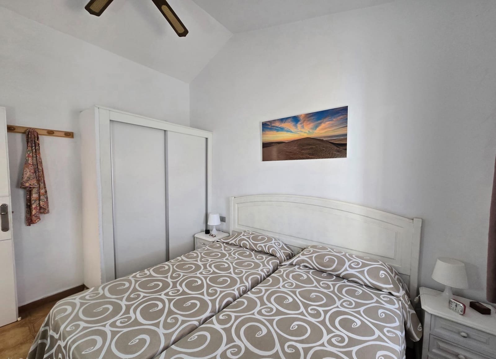 2 bedroom Bungalow for rent in Playa del Ingles with pool - € 1,600 (Ref: 9983000)