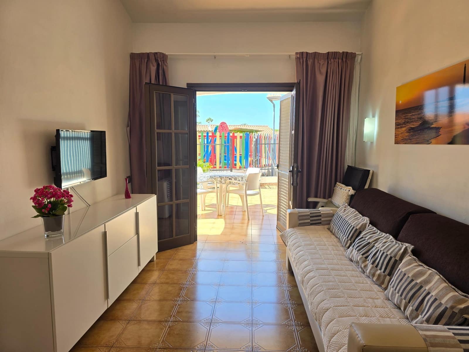 2 bedroom Bungalow for rent in Playa del Ingles with pool - € 1,600 (Ref: 9983000)
