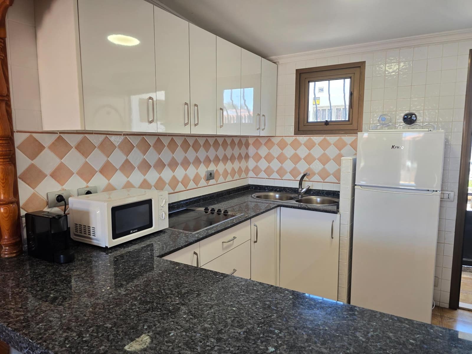 2 bedroom Bungalow for rent in Playa del Ingles with pool - € 1,600 (Ref: 9983000)