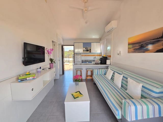1 soveværelse Bungalow til leje i Playa del Inglés, San Bartolomé de Tirajana med swimmingpool - € 1.400 (Ref: 9983001)