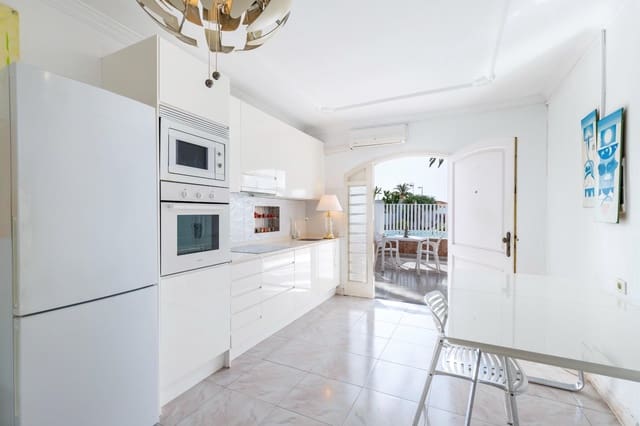 3 soveværelse Bungalow til salg i Playa del Inglés, San Bartolomé de Tirajana med swimmingpool - € 620.000 (Ref: 9983003)
