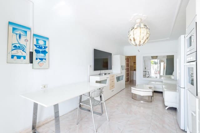 3 soveværelse Bungalow til salg i Playa del Inglés, San Bartolomé de Tirajana med swimmingpool - € 620.000 (Ref: 9983003)