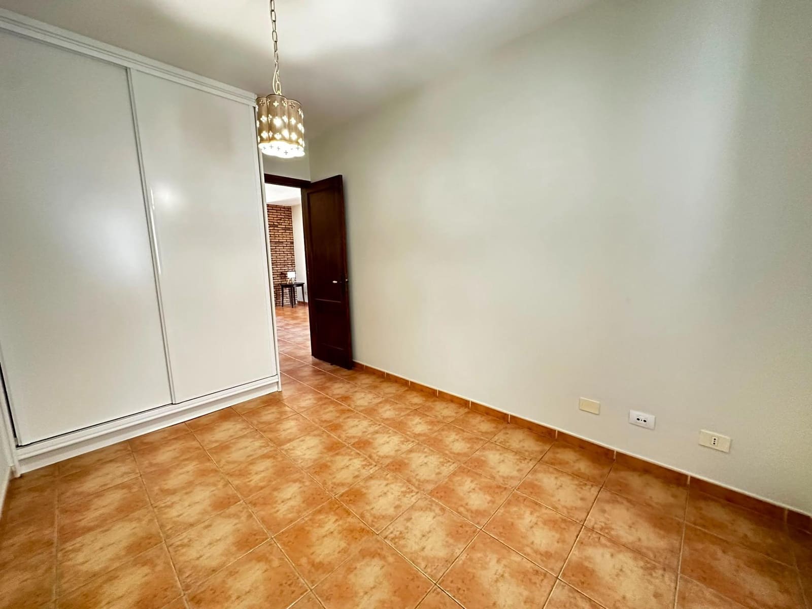 2 makuuhuone Huoneisto vuokrattavana paikassa El Tablero - 1 000 € (Ref: 9998805)